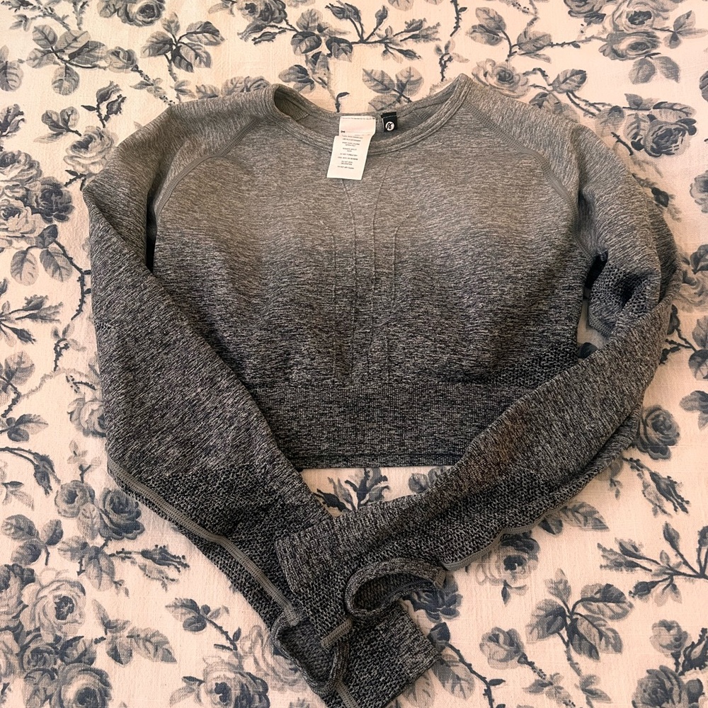 AYBL Ombre Gray Cropped Top